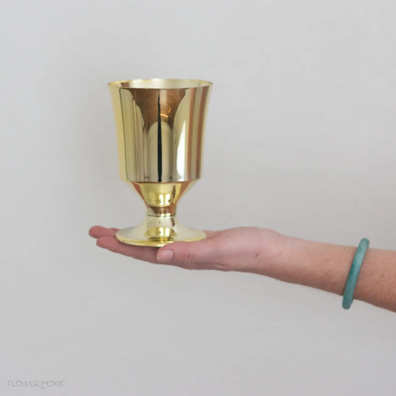 Classic Gold Plastic Footed Cup