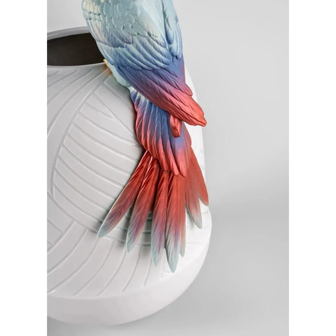 Cockatoo Vase (Lladro Special Order)