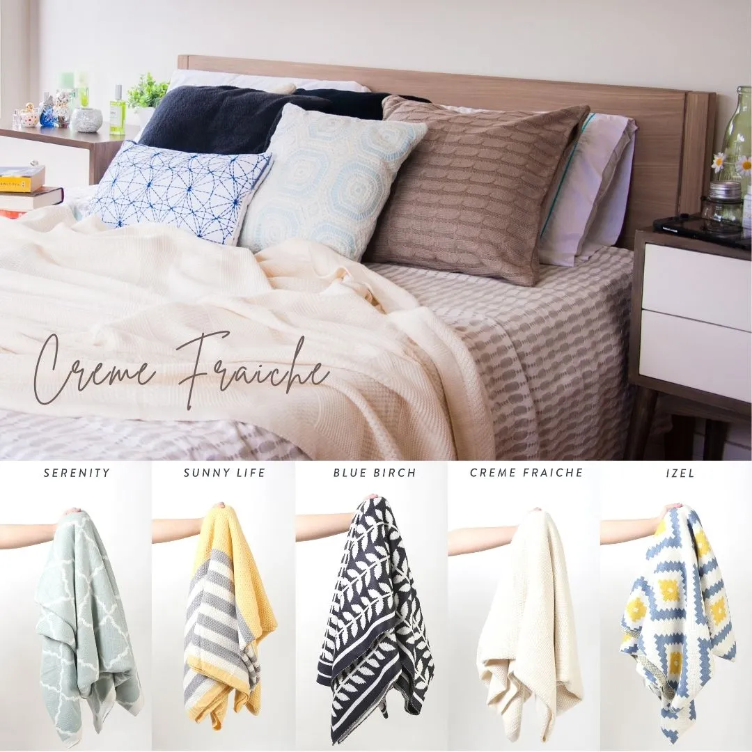 Country Home Ultra-Soft Knitted Throw Blankets